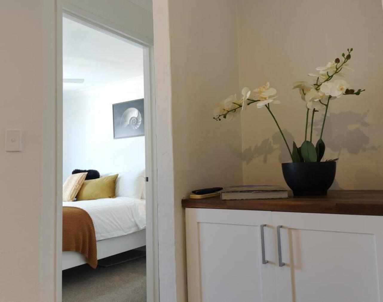 Magical Mcatee W Pool And King Bed Apartment Fremantle Bagian luar foto